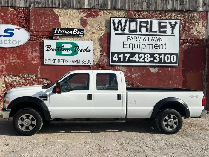 2008 Ford F-250 Super-Crew XL 4X4- $15,995 - Image 2