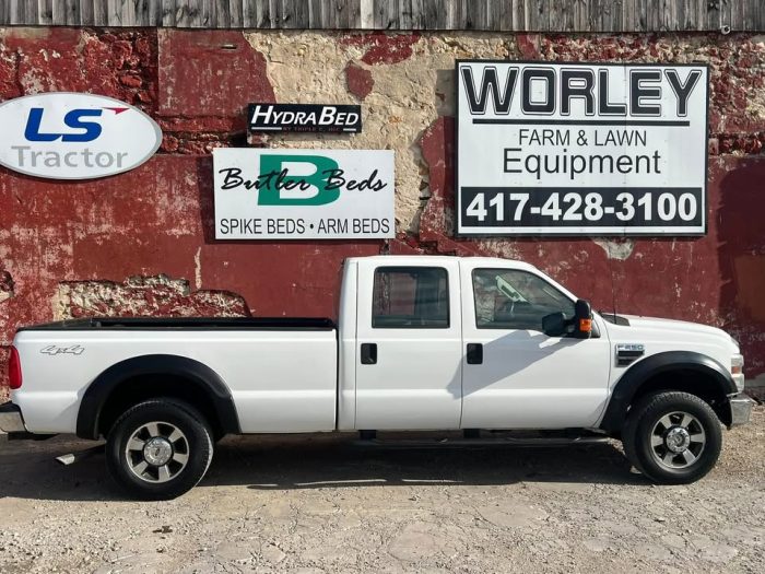 2008 Ford F-250 Super-Crew XL 4X4- $15,995 - Image 5