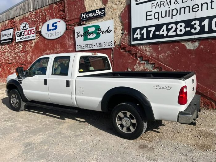 2008 Ford F-250 Super-Crew XL 4X4- $15,995 - Image 6