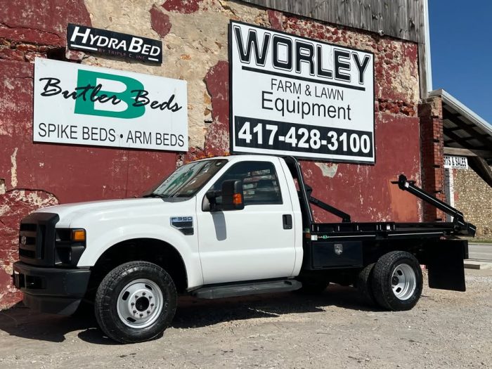 2010 Ford F-350 regular cab dually w/ brand new Butler Bed $29,900