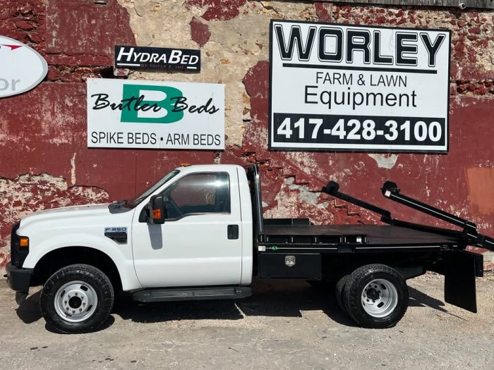 2010 Ford F-350 regular cab dually w/ brand new Butler Bed $29,900 - Image 2
