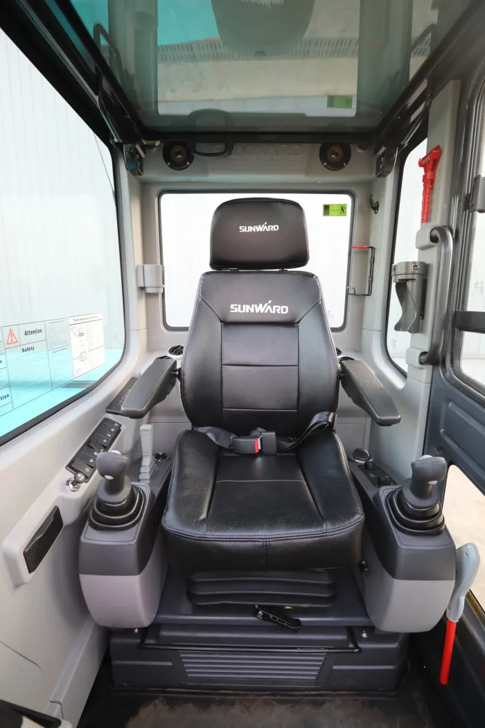 Sunward SWE90UF Excavator- $78,900 - Image 3