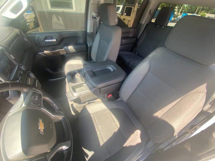 2023 Chevrolet 2500 Crew Cab 4X4 - $36,900 - Image 11