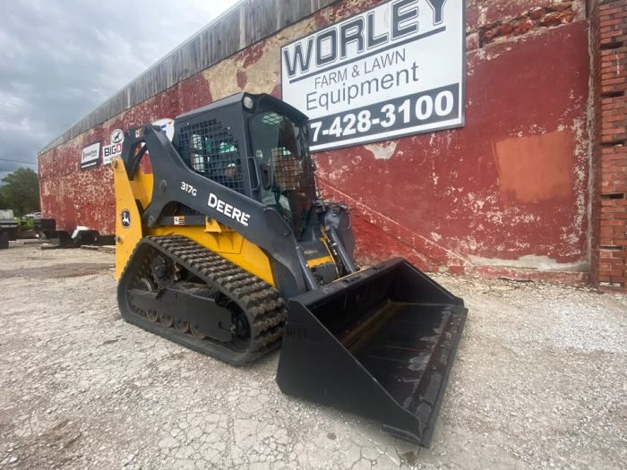 2019 John Deere 317G Skid Steer- $43,900