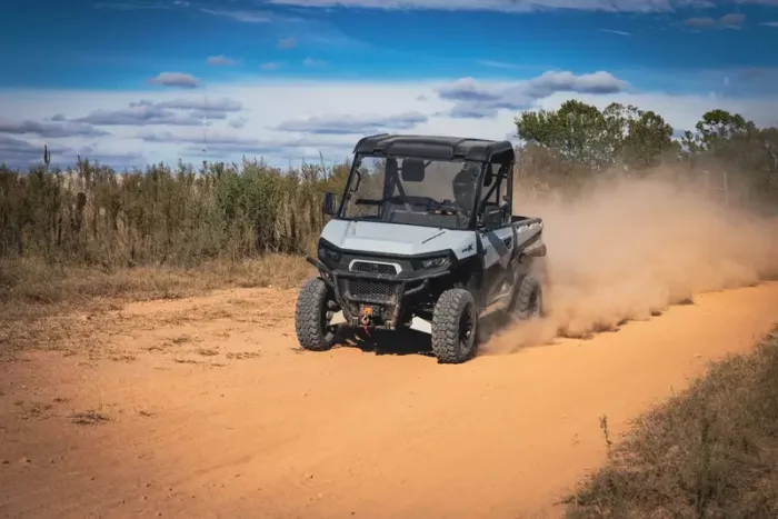 Stryker 550X EPS - Image 2