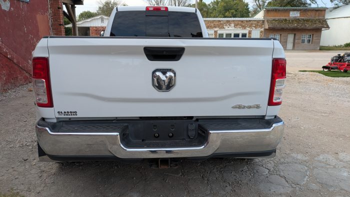 2021 Ram 3500 Tradesman 4x4 Crew Cab Dually - $45,900 - Image 5