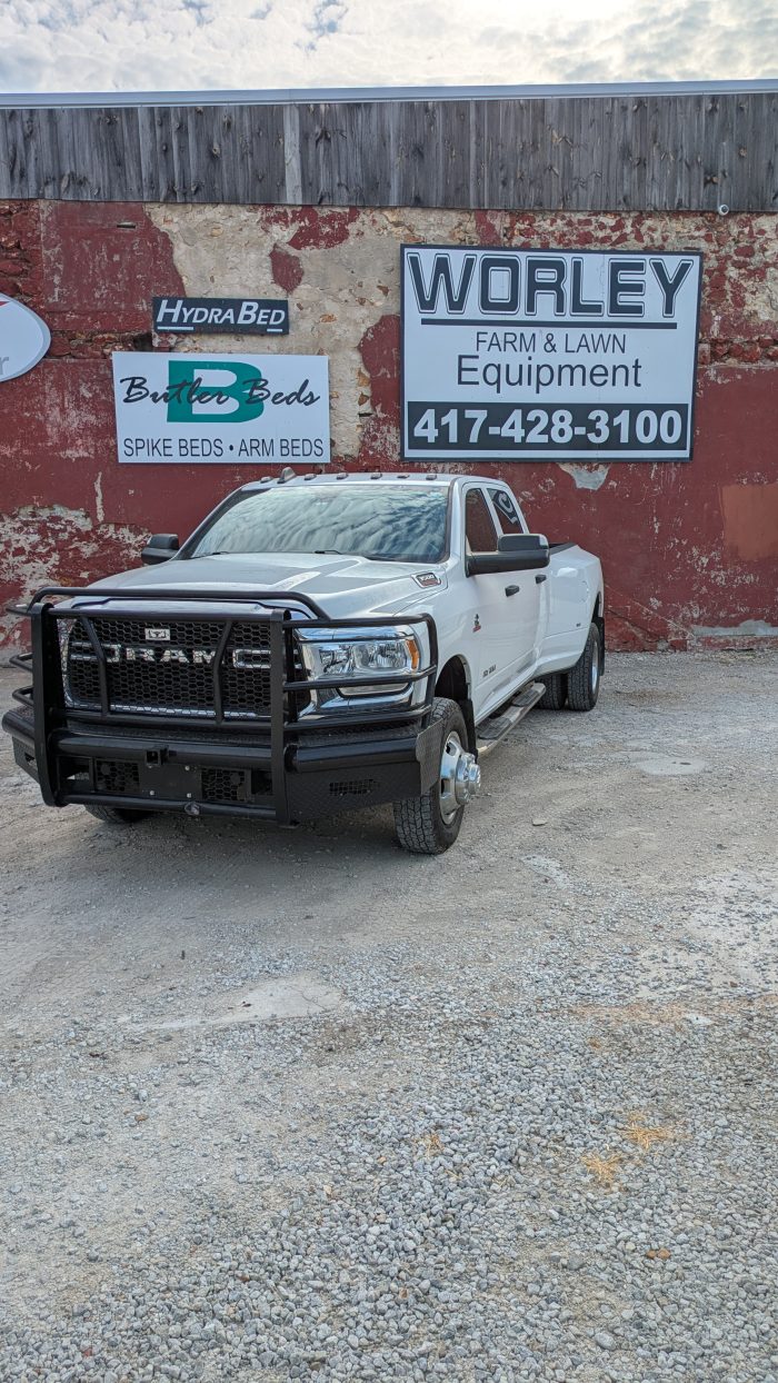 2021 Ram 3500 Tradesman 4x4 Crew Cab Dually - $45,900
