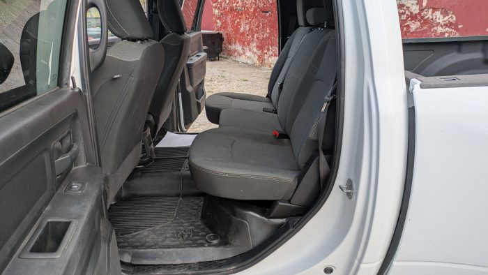 2021 Ram 3500 Tradesman 4x4 Crew Cab Dually - $45,900 - Image 9