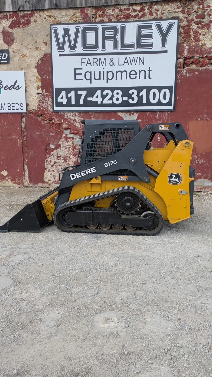 2019 John Deere 317G Skidsteer $42,900 - Image 2